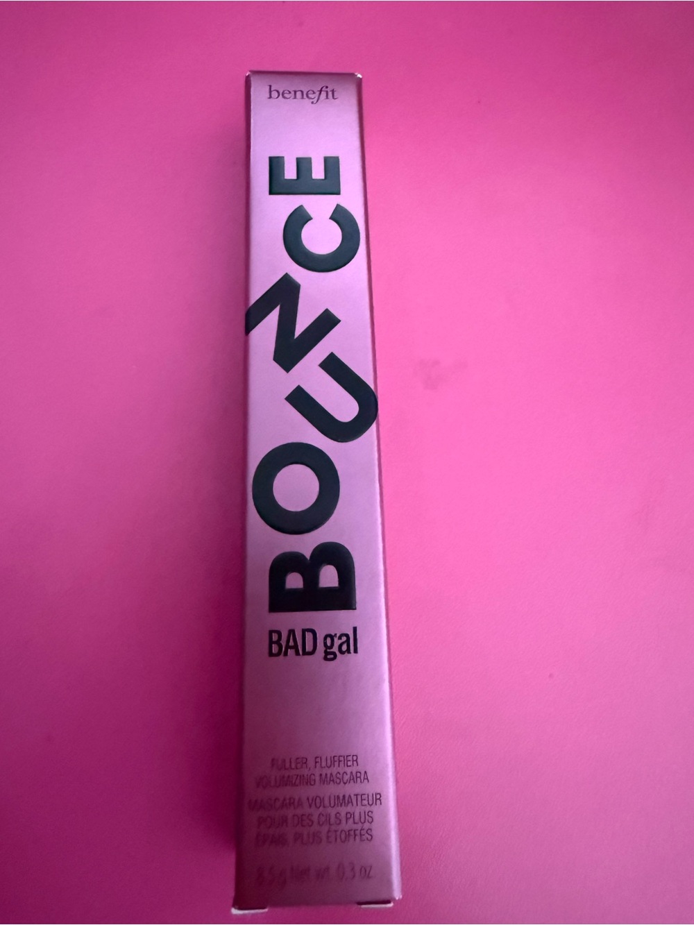 Benefit BADgal BOUCE Volumizing Mascara in Bright Pink Box
